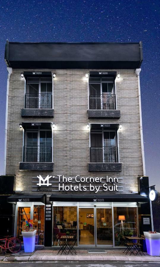 The Corner Inn Hotels By Suit เอสเกซีเฮียร์ ภายนอก รูปภาพ
