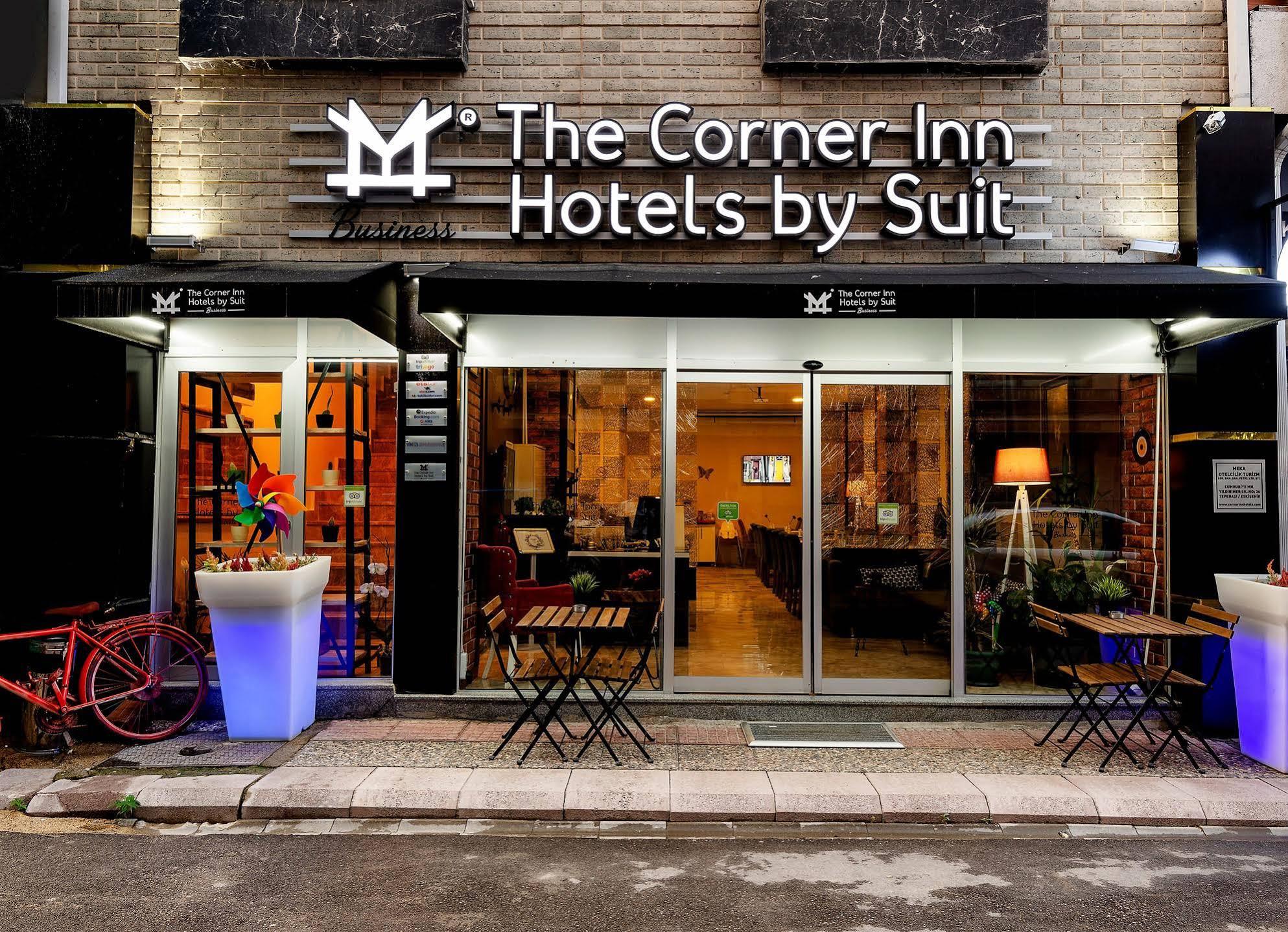 The Corner Inn Hotels By Suit เอสเกซีเฮียร์ ภายนอก รูปภาพ